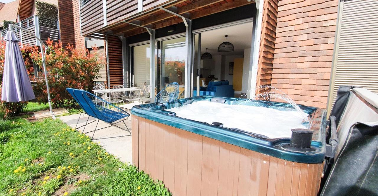 Open Sun Avec Jacuzzi Privatif Et Parking Prive Apartment Sarlat-la-Caneda Ngoại thất bức ảnh